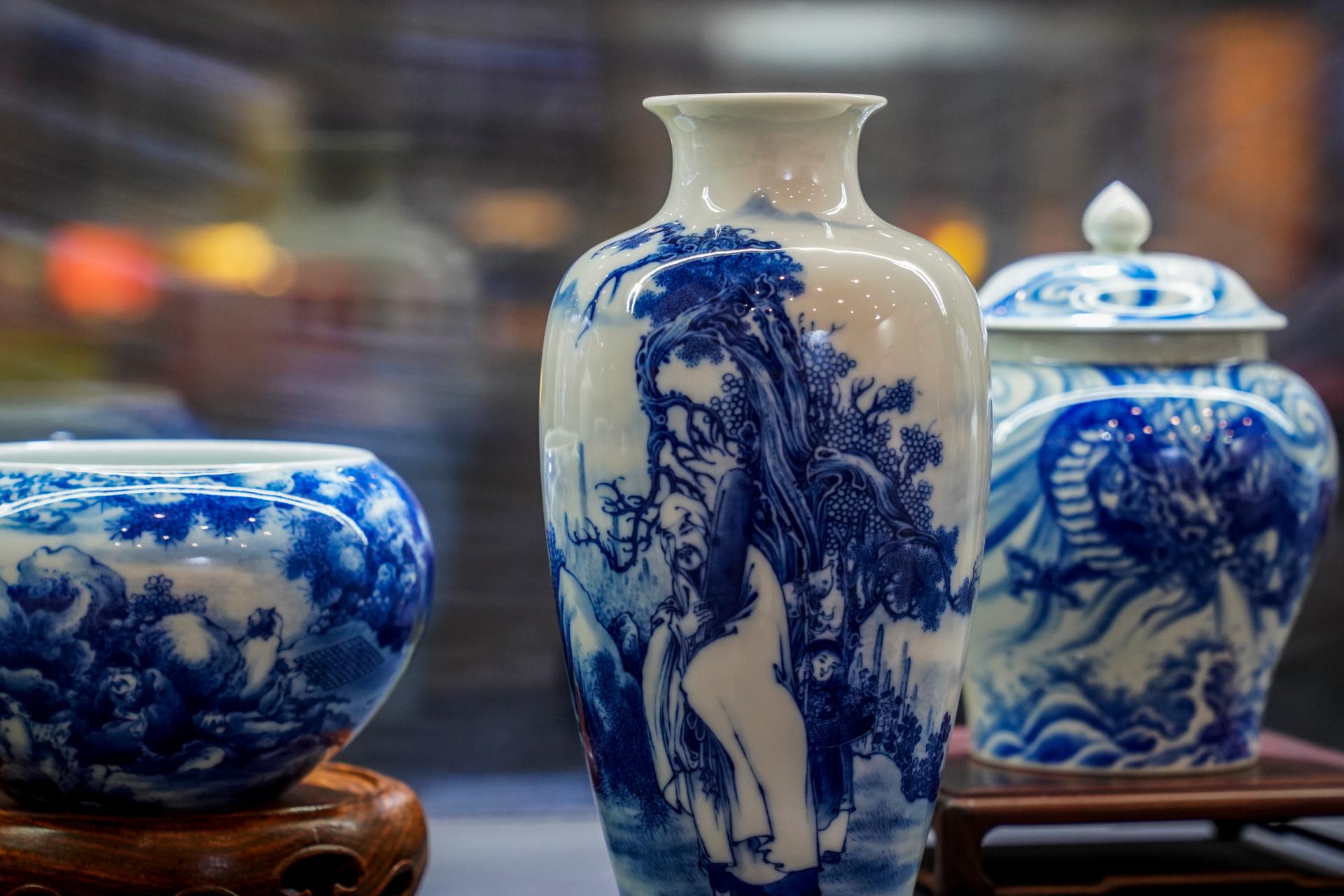 骨董品のイメージ画像